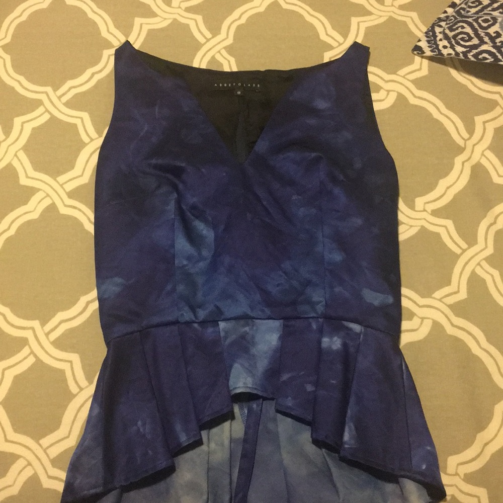Abbey Glass Boutique - Size 8 - Blue peplum shirt